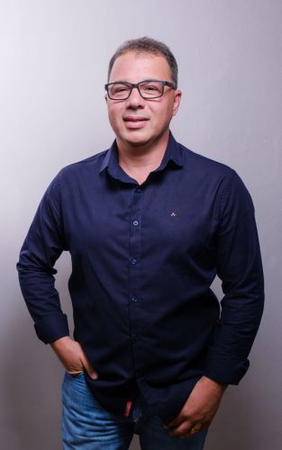 Renato Félix de Souza - Renato Souza